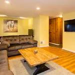 Edelweiss Lodge