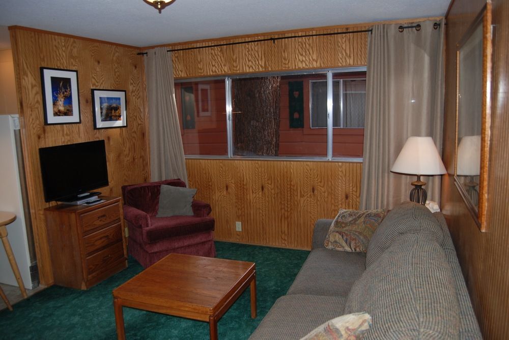 Edelweiss Lodge